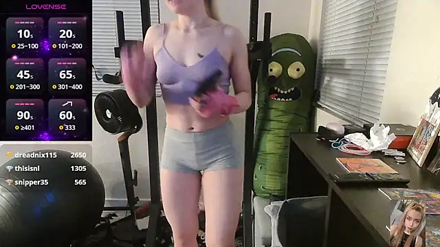 Blondiewithanass's cam snapshot