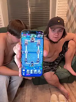 desiredude9 live sex cam