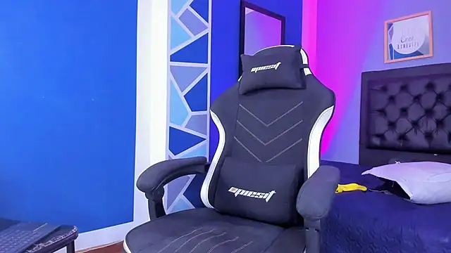 alex_oficial's cam snapshot