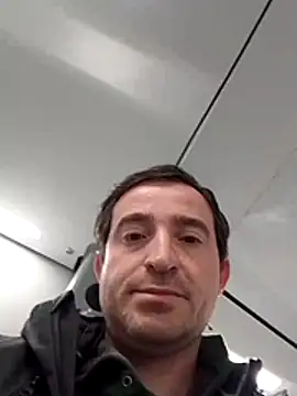 openlegsforyou's cam snapshot