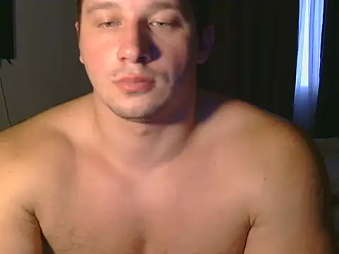 LionEdwin's cam snapshot