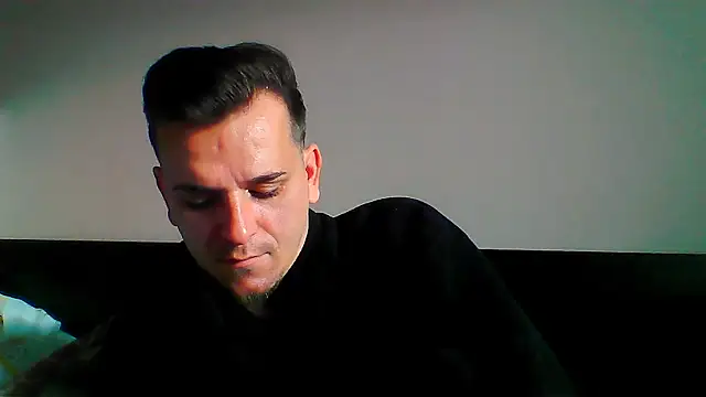 Huge_cock22cm's cam snapshot