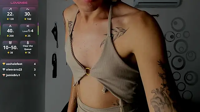 Nicol_TransGirl live sex cam