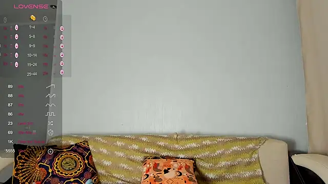 Amalia_Mio's cam snapshot