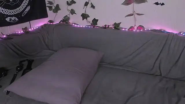 kawai_kittypus's cam snapshot