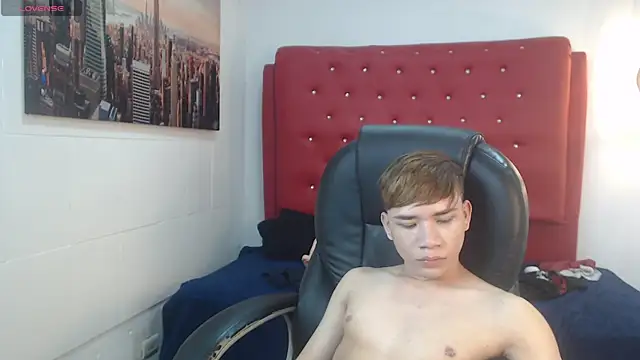 nathanclay live sex cam