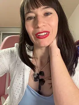 AlanaRius18's cam snapshot