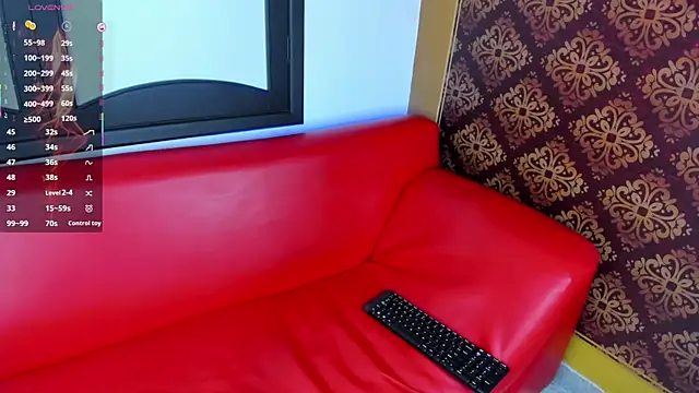 BenjiBunn live sex cam