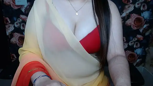 green_girl's cam snapshot