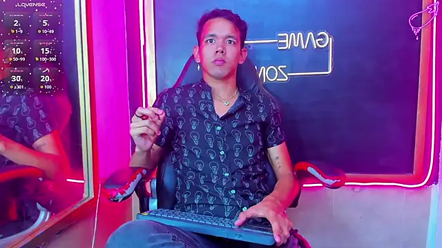 jeremytonner live sex cam