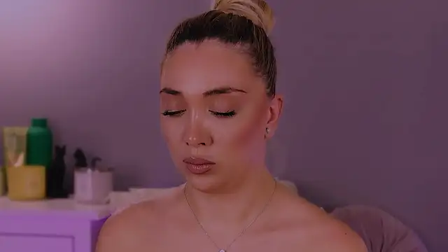 HotJessX's cam snapshot