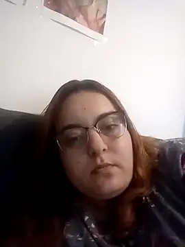 SpicyEmily_XX's cam snapshot