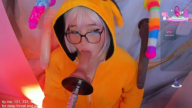 hinata_dolly's cam snapshot