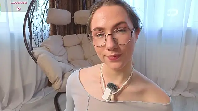 Kira_mindnes's cam snapshot