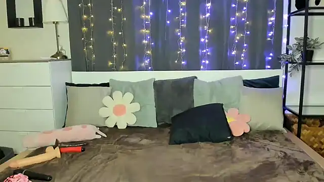 Juicy_MilkX live sex cam