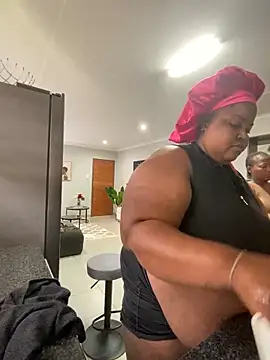 MissLola27's cam snapshot