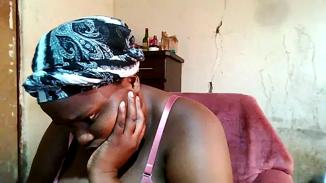 sexybigboobz's web cam