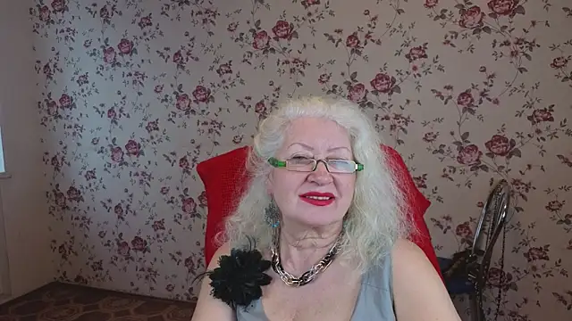 Maya_Mayflower's cam snapshot