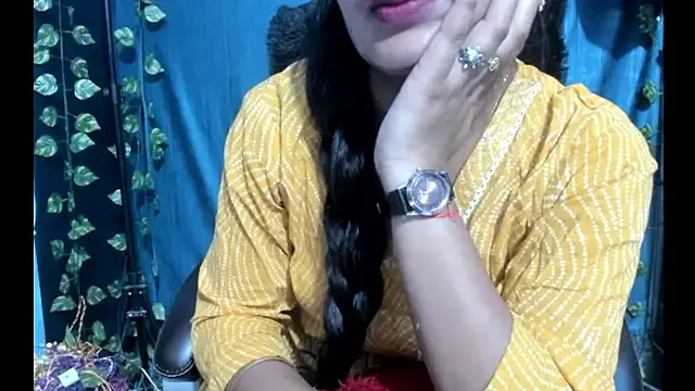 Forever_Love2025's cam snapshot