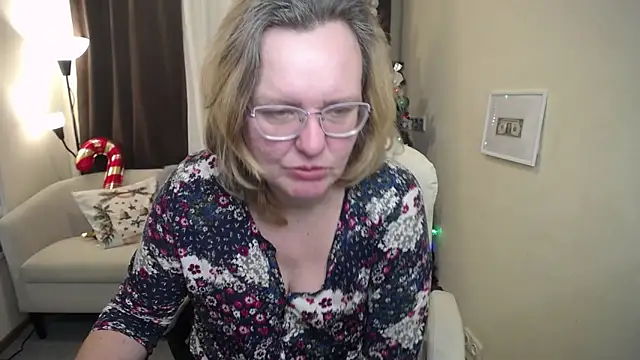 VestaWoody's cam snapshot