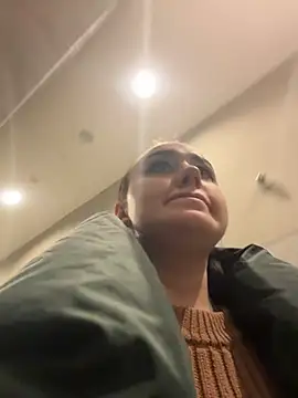 KiraSunshine live sex cam