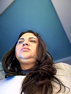 littleRikka live sex cam