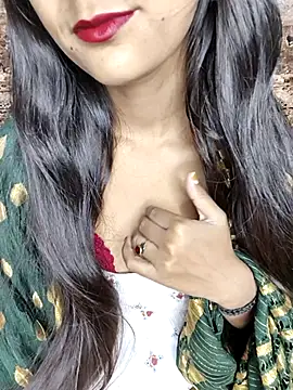 Indian-Aleena's cam snapshot