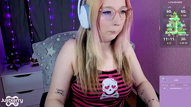 JustKerry's cam snapshot