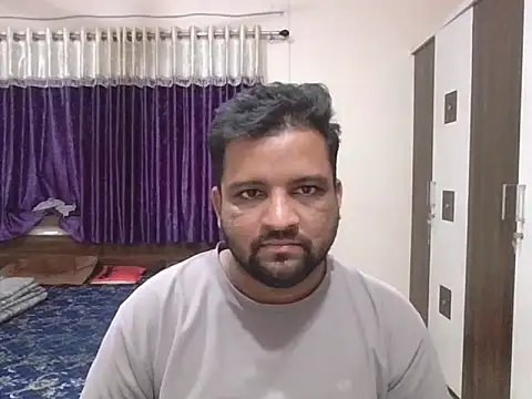 dhruv_love live sex cam