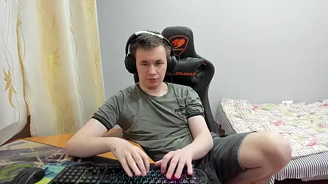 iliaskrislove live sex cam