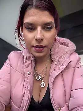 RiriRoseey's cam snapshot