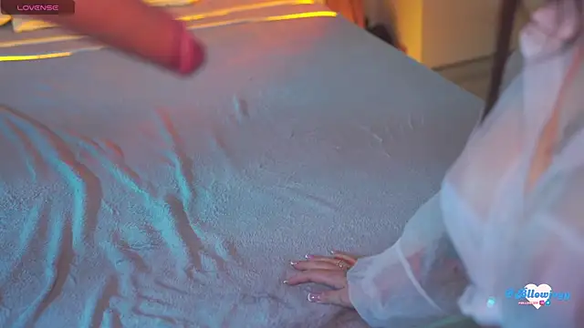 Bllowjoyy's cam snapshot