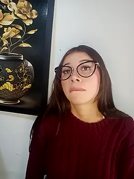 CharlotteSex_'s cam snapshot