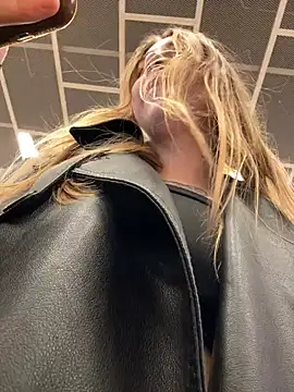 Sunny___Bunny's cam snapshot