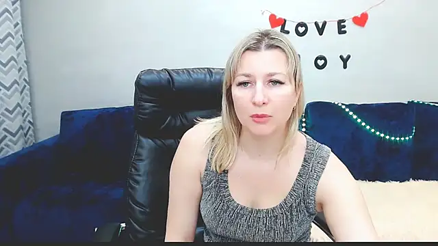 Incredible_Ariela's cam snapshot