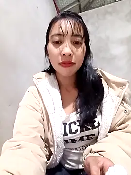 emaame68's cam snapshot