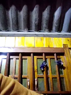 gio-thu's cam snapshot