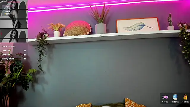 Abbyy_stone's cam snapshot