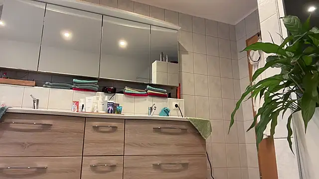 jogger1970's cam snapshot