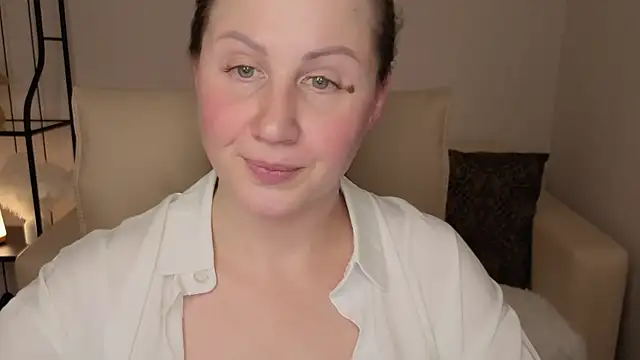 Helens_love's cam snapshot