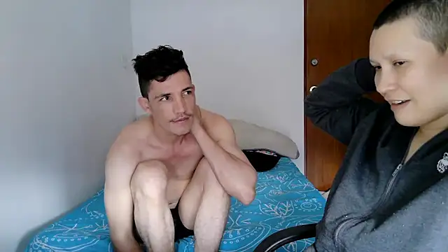 luxandracon23's cam snapshot