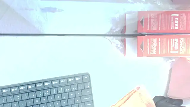 Maggy_t18's cam snapshot