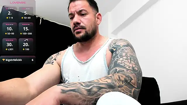 musclemonster31's cam snapshot