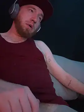 GenitalWars's cam snapshot