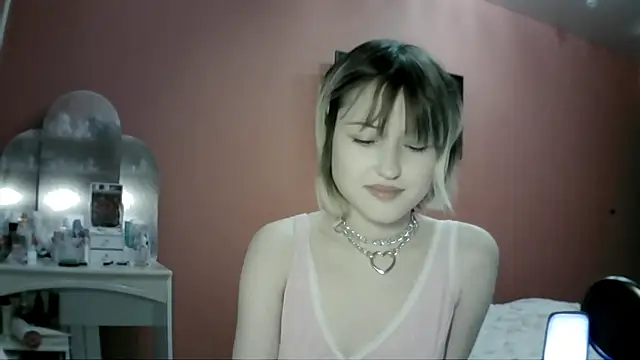 SkylaPorter's cam snapshot