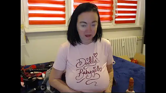 Alexie33's cam snapshot