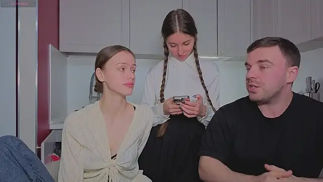 fcjuicy_pussy's cam snapshot