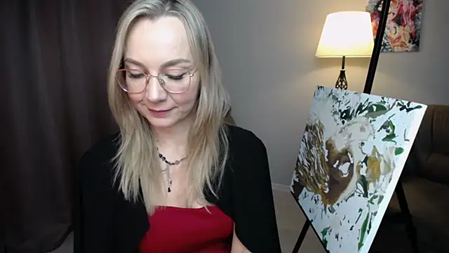 Ava_Elior's cam snapshot