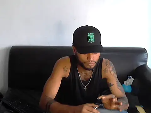 AXionX's cam snapshot