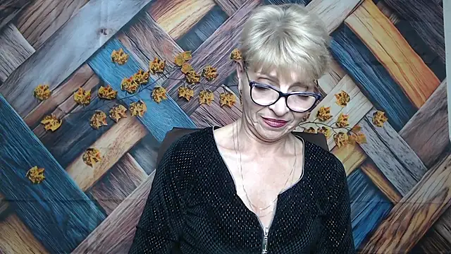 EllaBonito's cam snapshot